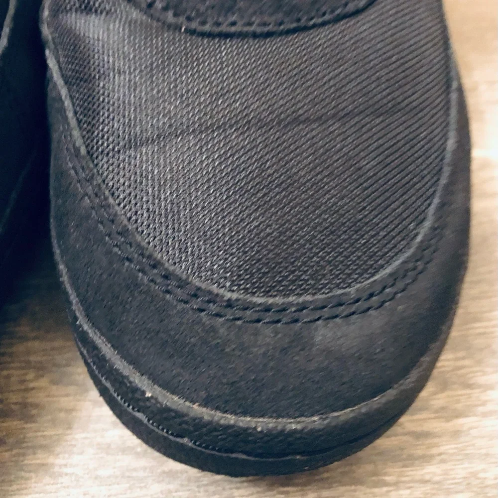 Nike Men’s Black Low-Top Sneakers with White Swoosh Field General 82 Size 12